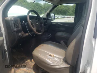 2010 Chevrolet Express Cargo with VIN 1GCZGFBA0A1107010, listed as a Copart auction lot 68525544 with 183,399 mi miles and Salvage title. Bid and sale history available at DreamBid. Image 7.