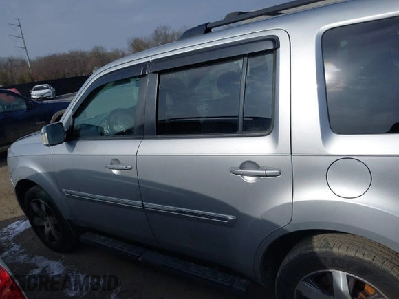 2014 Honda Pilot Touring with VIN 5FNYF4H9XEB038551, listed as a IAAI auction lot 41585720 with 150,725 mi miles and . Bid and sale history available at carsss.com. Image 14.