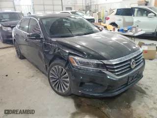 2022 Volkswagen Passat 2.0T Limited Edition with VIN 1VWBA7A30NC004575, listed as a Copart auction lot 68739082 with 19,049 mi miles. Bid and sale history available at carsss.com. Image 4.