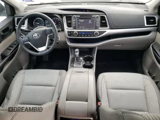 2016 Toyota Highlander LE Plus with VIN 5TDZKRFH1GS154193, listed as a Copart auction lot 55046165 with 102,314 mi miles and Salvage title. Bid and sale history available at DreamBid. Image 8.