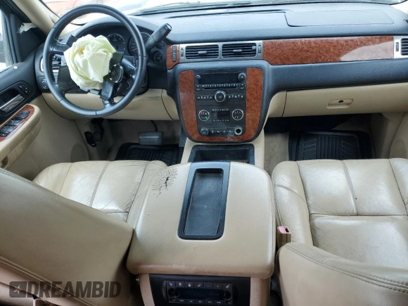 2007 Chevrolet Tahoe LTZ with VIN 1GNFK13087J342734, listed as a Copart auction lot 53401595 with 223,628 mi miles and Salvage title. Bid and sale history available at DreamBid. Image 8.