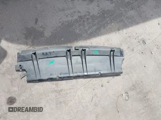2022 GMC Terrain SLE z VIN 3GKALMEV7NL301774, wystawiony jako IAAI lot #42734720 z przebiegiem 48 012 mil mil oraz . Historia ofert i sprzedaży dostępna na DreamBid. Obrazek 12.