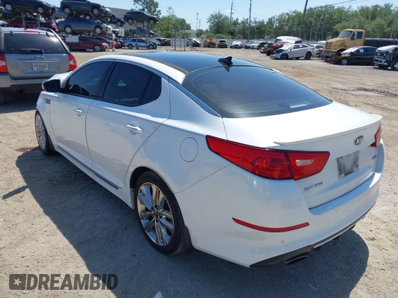 2015 Kia Optima SXL Turbo with VIN 5XXGR4A63FG517492, listed as a IAAI auction lot 42022042 with 162,400 mi miles and . Bid and sale history available at DreamBid. Image 3.