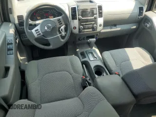 2017 Nissan Frontier SV z VIN 1N6AD0EV4HN701553, wystawiony jako Copart lot #59314695 z przebiegiem 109 977 mil mil oraz Szkoda całkowita • Salvage title. Historia ofert i sprzedaży dostępna na DreamBid. Obrazek 8.