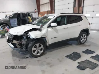2020 Jeep Compass Latitude z VIN 3C4NJDBB4LT132288, wystawiony jako IAAI lot #42113669 z przebiegiem 57 312 mil mil oraz . Historia ofert i sprzedaży dostępna na DreamBid. Obrazek 2.