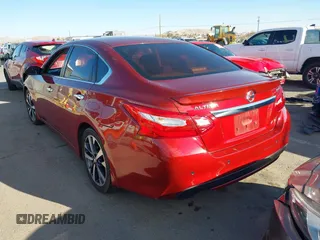2016 Nissan Altima SR with VIN 1N4AL3AP5GC128614, listed as a IAAI auction lot 41625773 with 123,549 mi miles and . Bid and sale history available at DreamBid. Image 3.