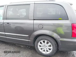 2015 Chrysler Town & Country Touring with VIN 2C4RC1BG9FR720782, listed as a IAAI auction lot 41765488 with 129,889 mi miles and . Bid and sale history available at DreamBid. Image 14.