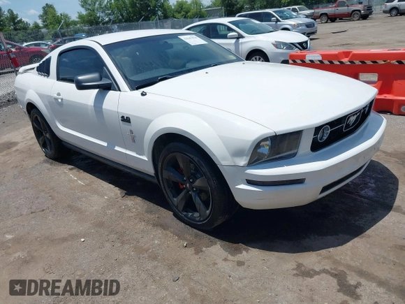2006 Ford Mustang Standard with VIN 1ZVHT80N365219032, listed as a IAAI auction lot 42547836 with 138,183 mi miles and . Bid and sale history available at DreamBid. Image 12.