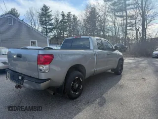 2008 Toyota Tundra 4WD Truck with VIN 5TBBV54118S503810, listed as a Copart auction lot 53404265 with 220,063 mi miles and Clean Title. Bid and sale history available at carsss.com. Image 4.