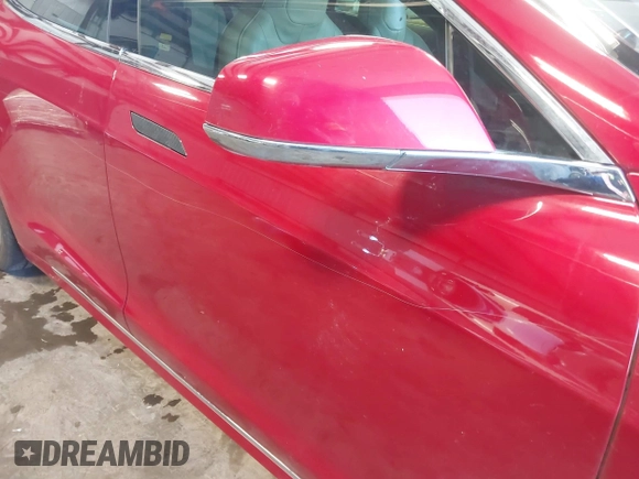 2016 Tesla Model S 90D with VIN 5YJSA1E24GF141543, listed as a IAAI auction lot 42045333 with Not Provided miles and . Bid and sale history available at DreamBid. Image 21.