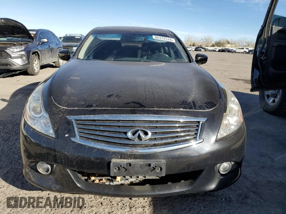 2015 Infiniti Q40 with VIN JN1CV6AR3FM520826, listed as a Copart auction lot 86372514 with 104,002 mi miles and Clean Title. Bid and sale history available at carsss.com. Image 5.