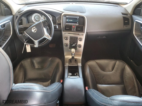 2013 Volvo XC60 T6 with VIN YV4902DZ9D2452614, listed as a Copart auction lot 46238755 with NaN miles and Salvage Title. Bid and sale history available at carsss.com. Image 8.