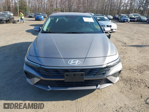 2024 Hyundai Elantra SEL with VIN KMHLM4DG6RU752707, listed as a IAAI auction lot 41771224 with 13,638 mi miles. Bid and sale history available at carsss.com. Image 12.