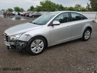 2014 Chevrolet Cruze 1LT with VIN 1G1PC5SB5E7267465, listed as a Copart auction lot 69096584 with 118,077 mi miles and Clean Title. Bid and sale history available at carsss.com. Image 1.