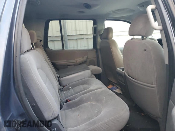 2005 Ford Explorer XLT z VIN 1FMZU63W75UA99961, wystawiony jako Copart lot #72291444 z przebiegiem 196 465 mil mil oraz Nie do naprawy • Non repairable. Historia ofert i sprzedaży dostępna na DreamBid. Obrazek 11.