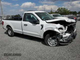 2022 Ford F-150 XL with VIN 1FTMF1EB2NKD02840, listed as a Copart auction lot 43288735 with 35,824 mi miles and Clean title. Bid and sale history available at DreamBid. Image 4.