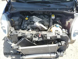 2018 FIAT 500L Lounge with VIN ZFBCFACH5JZ041498, listed as a Copart auction lot 65584135 with 114,632 mi miles and Salvage title. Bid and sale history available at DreamBid. Image 11.