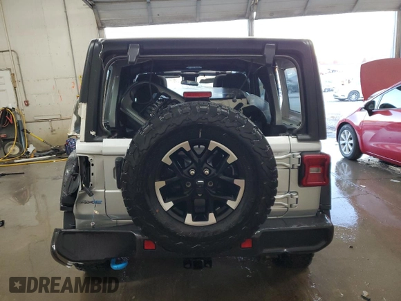 2024 Jeep Wrangler Rubicon with VIN 1C4RJXR6XRW292478, listed as a Copart auction lot 88075765 with 11,121 mi miles and Non Repairable. Bid and sale history available at DreamBid. Image 6.