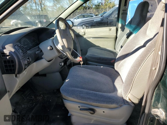 1996 Dodge Caravan z VIN 2B4GP2432TR624190, wystawiony jako Copart lot #77136974 z przebiegiem 172 721 mil mil oraz Czysty tytuł • Clean title. Historia ofert i sprzedaży dostępna na DreamBid. Obrazek 7.
