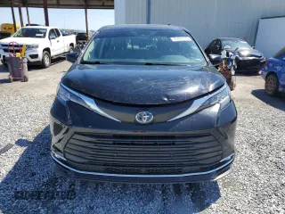 2022 Toyota Sienna XLE with VIN 5TDJRKEC4NS124379, listed as a Copart auction lot 49400375 with 222,972 mi miles and Non Repairable. Bid and sale history available at carsss.com. Image 5.