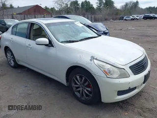 2007 Infiniti G35 Sedan G35x with VIN JNKBV61F77M804832, listed as a IAAI auction lot 42071592 with 140,728 mi miles. Bid and sale history available at carsss.com. Image 1.