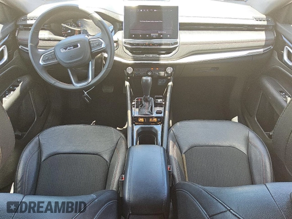 2024 Jeep Compass Trailhawk with VIN 3C4NJDDNXRT137253, listed as a Copart auction lot 56059935 with 31,615 mi miles and Clean title. Bid and sale history available at DreamBid. Image 8.