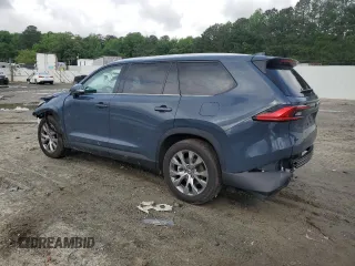 2024 Toyota Highlander XLE with VIN 5TDAAAB59RS001075, listed as a Copart auction lot 56958835 with 35,970 mi miles and Salvage title. Bid and sale history available at DreamBid. Image 2.