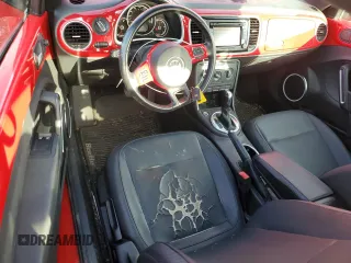 2013 Volkswagen Beetle 2.5L with VIN 3VWJP7AT8DM676584, listed as a Copart auction lot 47134515 with 96,072 mi miles and Salvage Title. Bid and sale history available at DreamBid. Image 8.