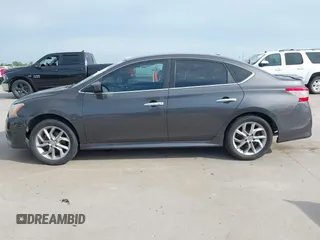 2014 Nissan Sentra SV z VIN 3N1AB7AP5EY226487, wystawiony jako IAAI lot #42053736 z przebiegiem 100 110 mil mil oraz . Historia ofert i sprzedaży dostępna na DreamBid. Obrazek 14.