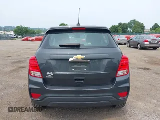 2020 Chevrolet Trax LS with VIN 3GNCJKSB2LL224969, listed as a IAAI auction lot 42506333 with 101,529 mi miles and . Bid and sale history available at DreamBid. Image 15.