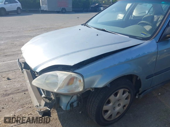 1999 Honda Civic LX z VIN 2HGEJ6670XH566953, wystawiony jako IAAI lot #42390891 z przebiegiem 290 417 mil mil oraz . Historia ofert i sprzedaży dostępna na DreamBid. Obrazek 14.