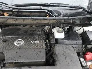 2017 Nissan Murano Platinum with VIN 5N1AZ2MH2HN108703, listed as a Copart auction lot 81585685 with 38,227 mi miles and Salvage title. Bid and sale history available at DreamBid. Image 17.