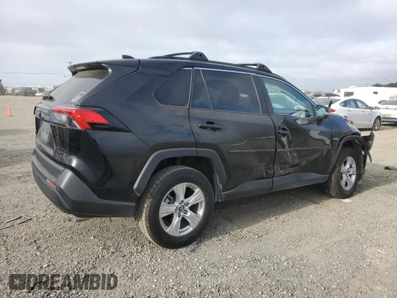 2019 Toyota RAV4 XLE with VIN 2T3P1RFV0KC054000, listed as a Copart auction lot 55255165 with 72,526 mi miles and Salvage title. Bid and sale history available at DreamBid. Image 3.