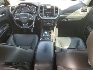 2022 Chrysler 300 Touring L with VIN 2C3CCADG7NH162975, listed as a Copart auction lot 52186545 with 67,522 mi miles and Salvage Title. Bid and sale history available at DreamBid. Image 8.