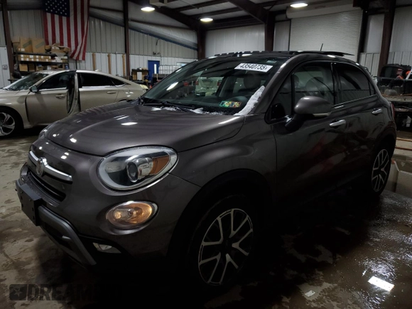 2016 FIAT 500X Trekking Plus с VIN ZFBCFYET6GP411632, выставлен на аукционе Copart как лот 43540735 с пробегом 87 608 миль миль и Списание • Salvage title. История ставок и продаж доступна на DreamBid. Изображение 1.