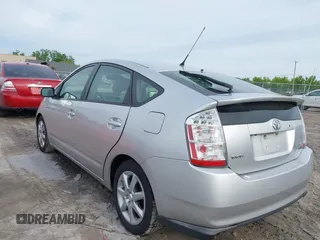 2007 Toyota Prius z VIN JTDKB20U173284944, wystawiony jako IAAI lot #42343170 z przebiegiem 172 776 mil mil oraz . Historia ofert i sprzedaży dostępna na DreamBid. Obrazek 3.