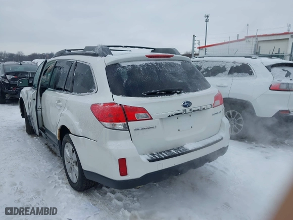 2010 Subaru Outback Prem All-Weathr/Pwr Moon with VIN 4S4BRCGC1A3333528, listed as a IAAI auction lot 41269645 with 184,858 mi miles. Bid and sale history available at carsss.com. Image 16.