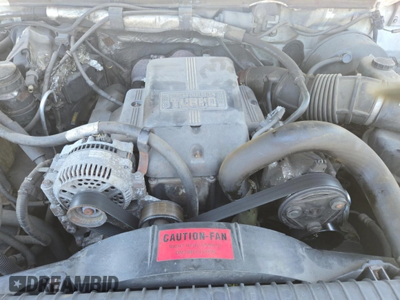 1996 Ford F-350 with VIN 1FTJW35F8TEB52441, listed as a Copart auction lot 48917765 with 271,664 mi miles and Clean title. Bid and sale history available at DreamBid. Image 7.