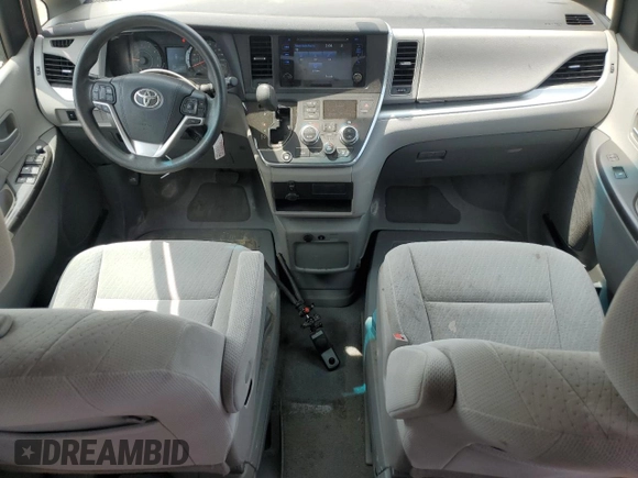 2016 Toyota Sienna LE AAS с VIN 5TDKK3DC7GS763990, выставлен на аукционе Copart как лот 57080655 с пробегом 74 036 миль миль и Списание • Salvage title. История ставок и продаж доступна на DreamBid. Изображение 8.