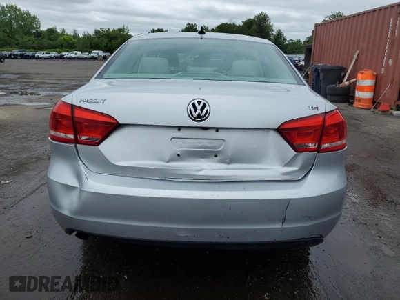 2015 Volkswagen Passat Limited Edition Edition z VIN 1VWAT7A39FC084725, wystawiony jako Copart lot #57993735 z przebiegiem 84 418 mil mil oraz Szkoda całkowita • Salvage title. Historia ofert i sprzedaży dostępna na DreamBid. Obrazek 6.