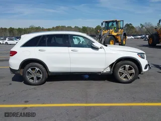 2019 Mercedes-Benz GLC with VIN WDC0G4JB3KV150851, listed as a IAAI auction lot 41835987 with 1 mi miles. Bid and sale history available at carsss.com. Image 14.