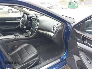 2018 Nissan Maxima SR with VIN 1N4AA6AP4JC389604, listed as a IAAI auction lot 42011964 with 91,178 mi miles. Bid and sale history available at carsss.com. Image 5.