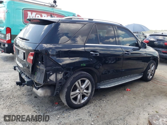 2013 Mercedes-Benz M 350 z VIN 4JGDA5JB4DA213539, wystawiony jako Copart lot #57597245 z przebiegiem 75 086 mil mil oraz Szkoda całkowita • Salvage title. Historia ofert i sprzedaży dostępna na DreamBid. Obrazek 3.