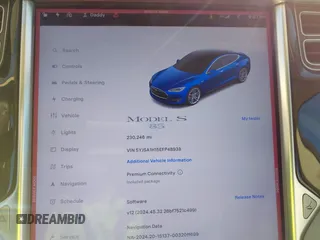 2014 Tesla Model S 60 z VIN 5YJSA1H15EFP48938, wystawiony jako IAAI lot #41574976 z przebiegiem 230 246 mil mil oraz . Historia ofert i sprzedaży dostępna na DreamBid. Obrazek 15.