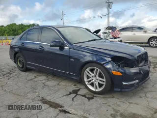 2012 Mercedes-Benz C 250 Sport z VIN WDDGF4HB8CR213861, wystawiony jako Copart lot #56090855 z przebiegiem 120 685 mil mil oraz Szkoda całkowita • Salvage title. Historia ofert i sprzedaży dostępna na DreamBid. Obrazek 4.