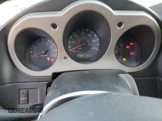 2002 Nissan Xterra SE SC z VIN 5N1MD28Y72C510385, wystawiony jako Copart lot #55047505 z przebiegiem 178 772 mil mil oraz Tytuł czysty. Historia ofert i sprzedaży dostępna na DreamBid. Obrazek 9.