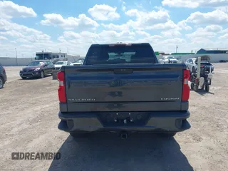 2020 Chevrolet Silverado 1500 Custom with VIN 3GCPWBEH6LG279560, listed as a IAAI auction lot 42248567 with 144,143 mi miles and . Bid and sale history available at DreamBid. Image 16.