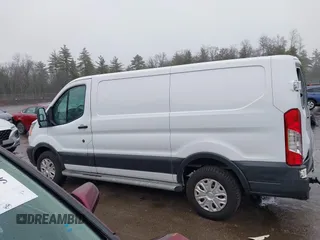2017 Ford Transit z VIN 1FTYR1YM4HKB00043, wystawiony jako IAAI lot #41849561 z przebiegiem 105 364 mil mil oraz . Historia ofert i sprzedaży dostępna na DreamBid. Obrazek 14.