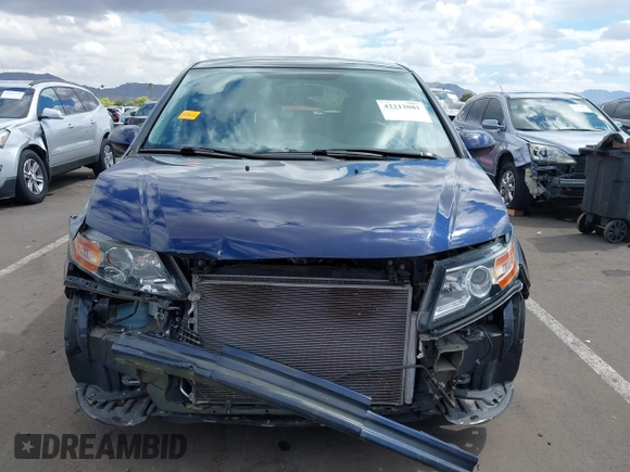 2017 Honda Odyssey SE with VIN 5FNRL5H30HB025472, listed as a IAAI auction lot 42212081 with 33,557 mi miles and . Bid and sale history available at carsss.com. Image 13.