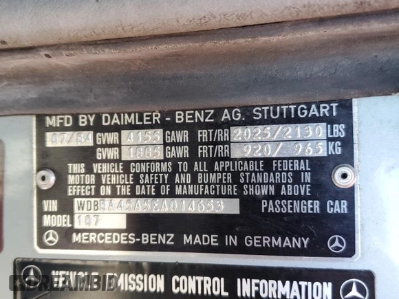 1984 Mercedes-Benz 380 SL z VIN WDBBA45A5EA014653, wystawiony jako Copart lot #48423055 z przebiegiem 107 383 mil mil oraz Czysty tytuł • Clean title. Historia ofert i sprzedaży dostępna na DreamBid. Obrazek 12.